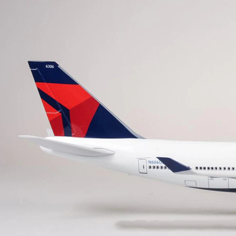 XL Delta Air Lines Boeing 747