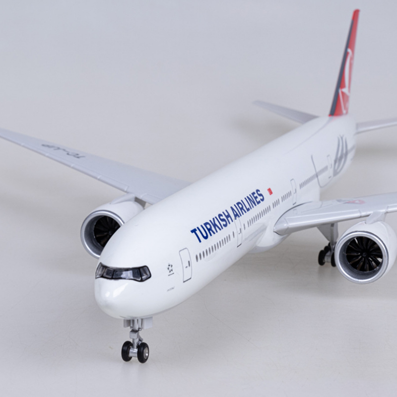XL Turkish Airlines Boeing 777