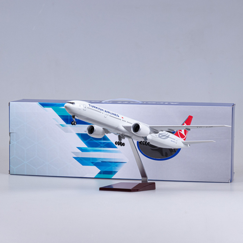 XL Turkish Airlines Boeing 777
