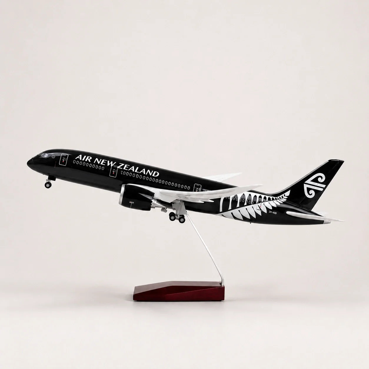 Air New Zealand Boeing 787 1:130 Scale Model