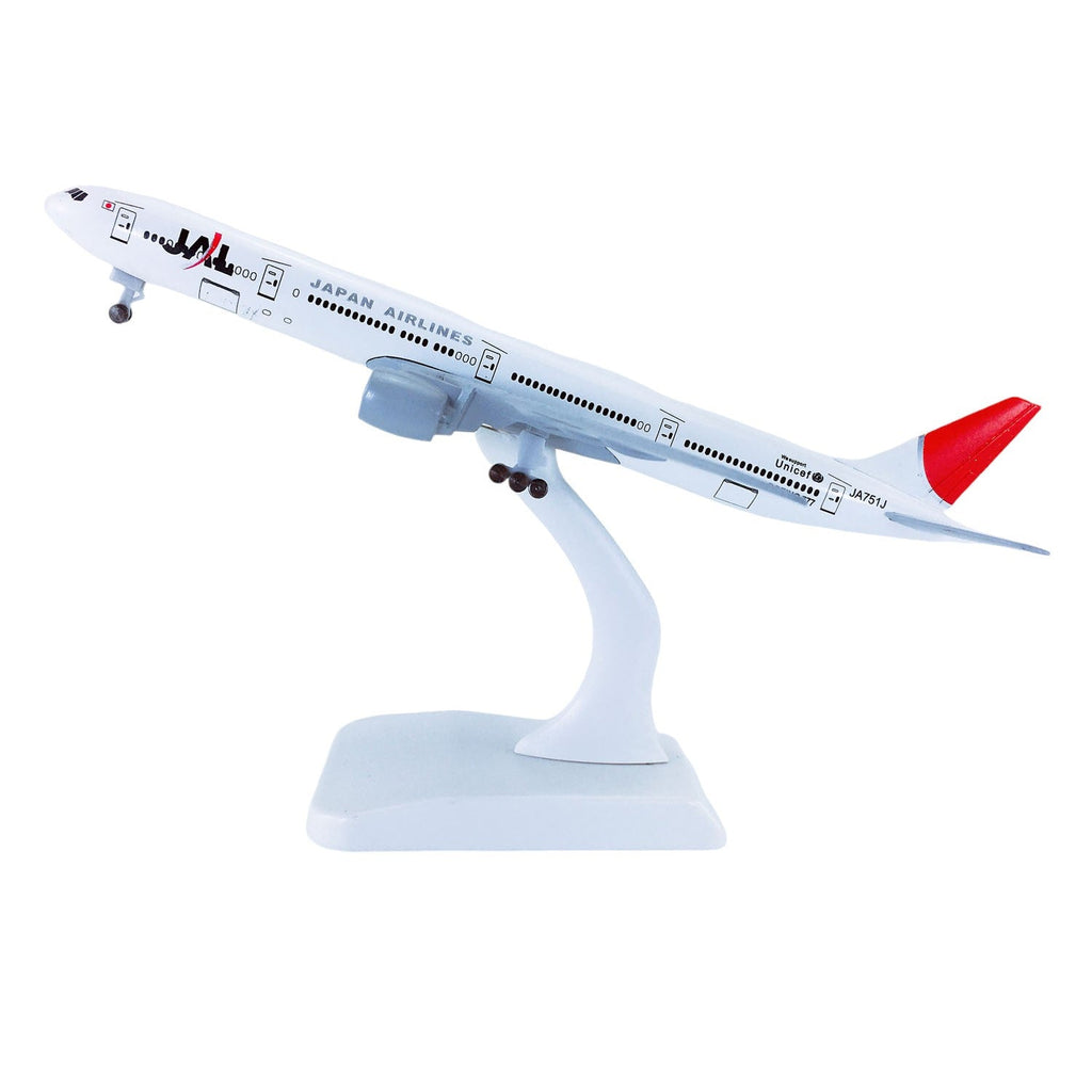 Japan Airlines Boeing 777