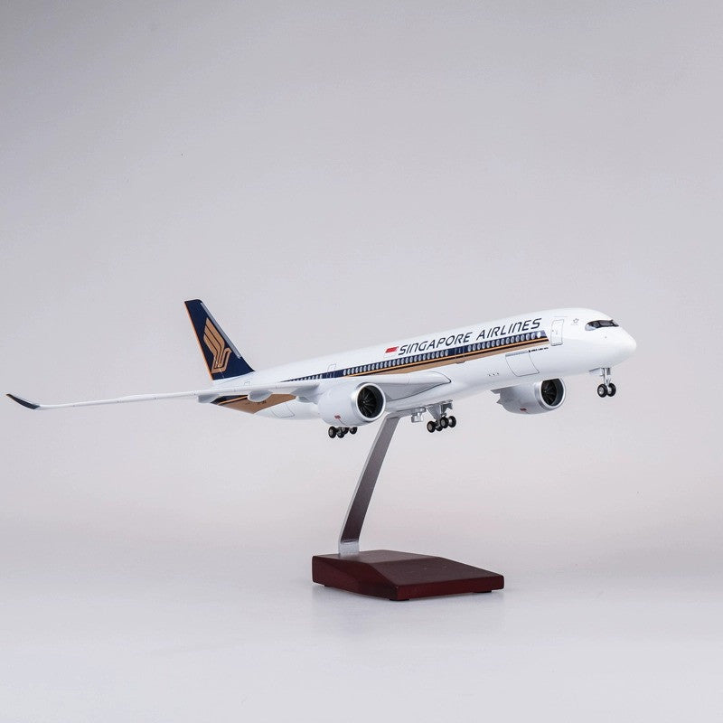 XL Singapore Airlines Airbus A350