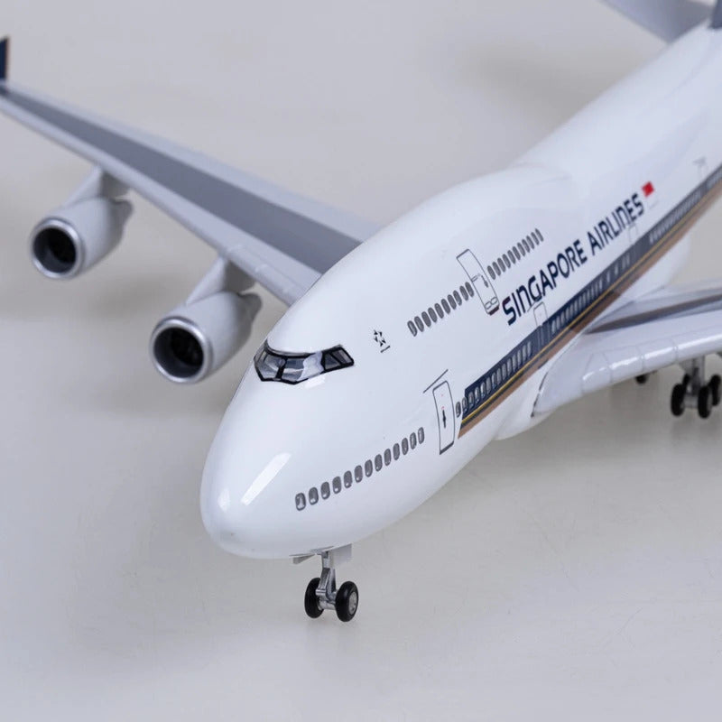 XL Singapore Airlines Boeing 747
